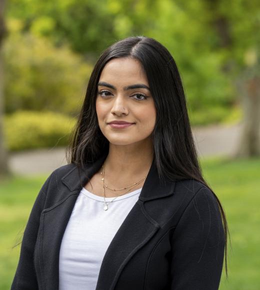 Esha Veer